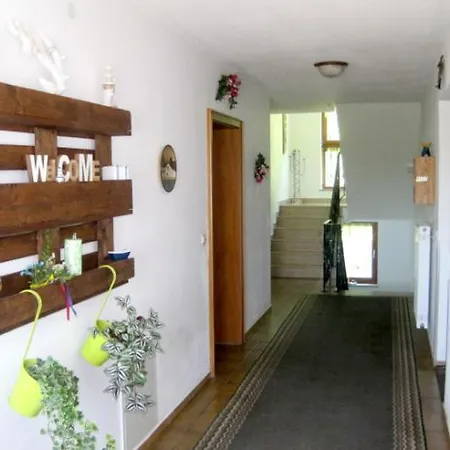 Haus Am Waldrand 3*